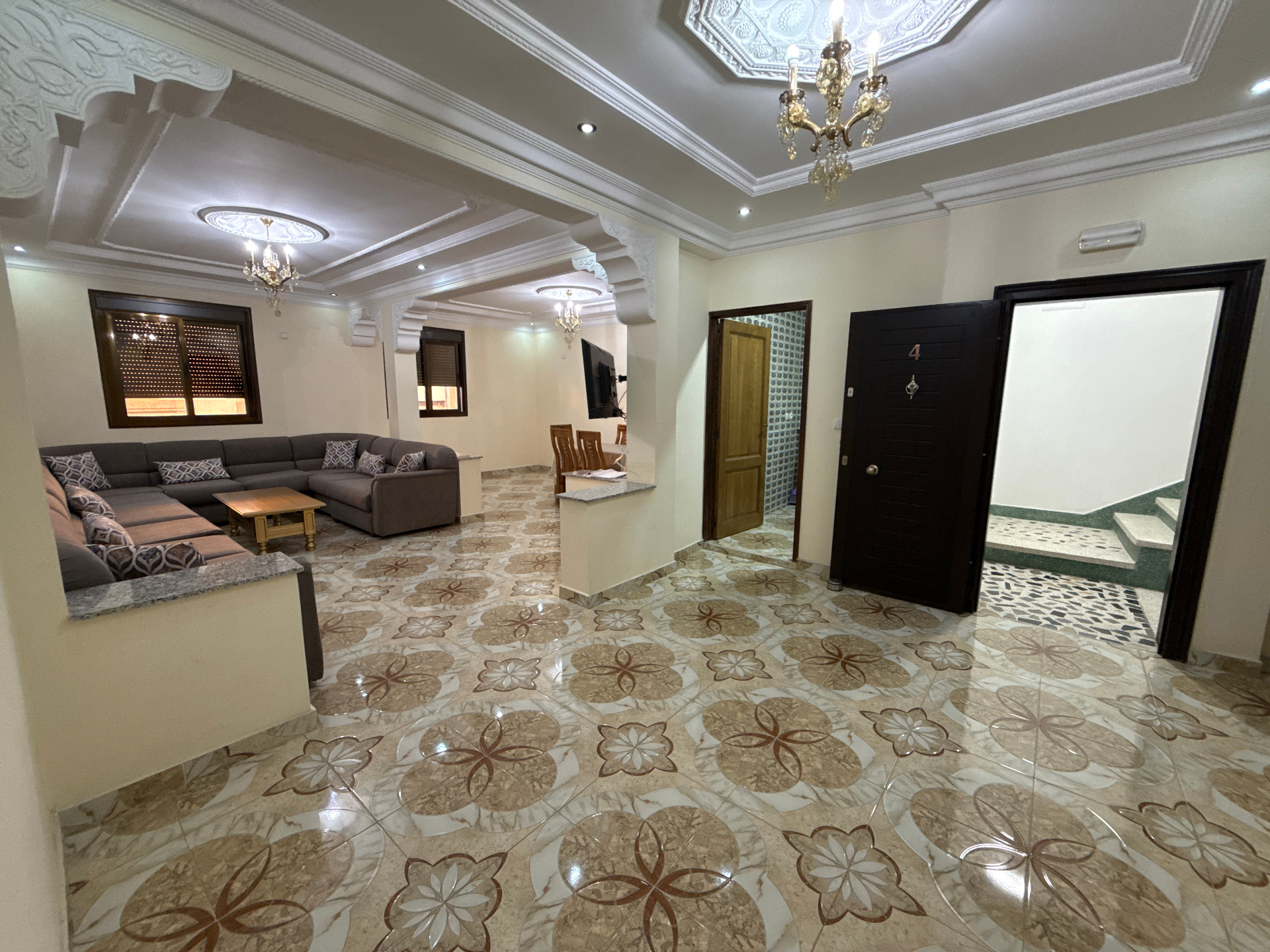 Appartement meublé
Spacieux et lumineux